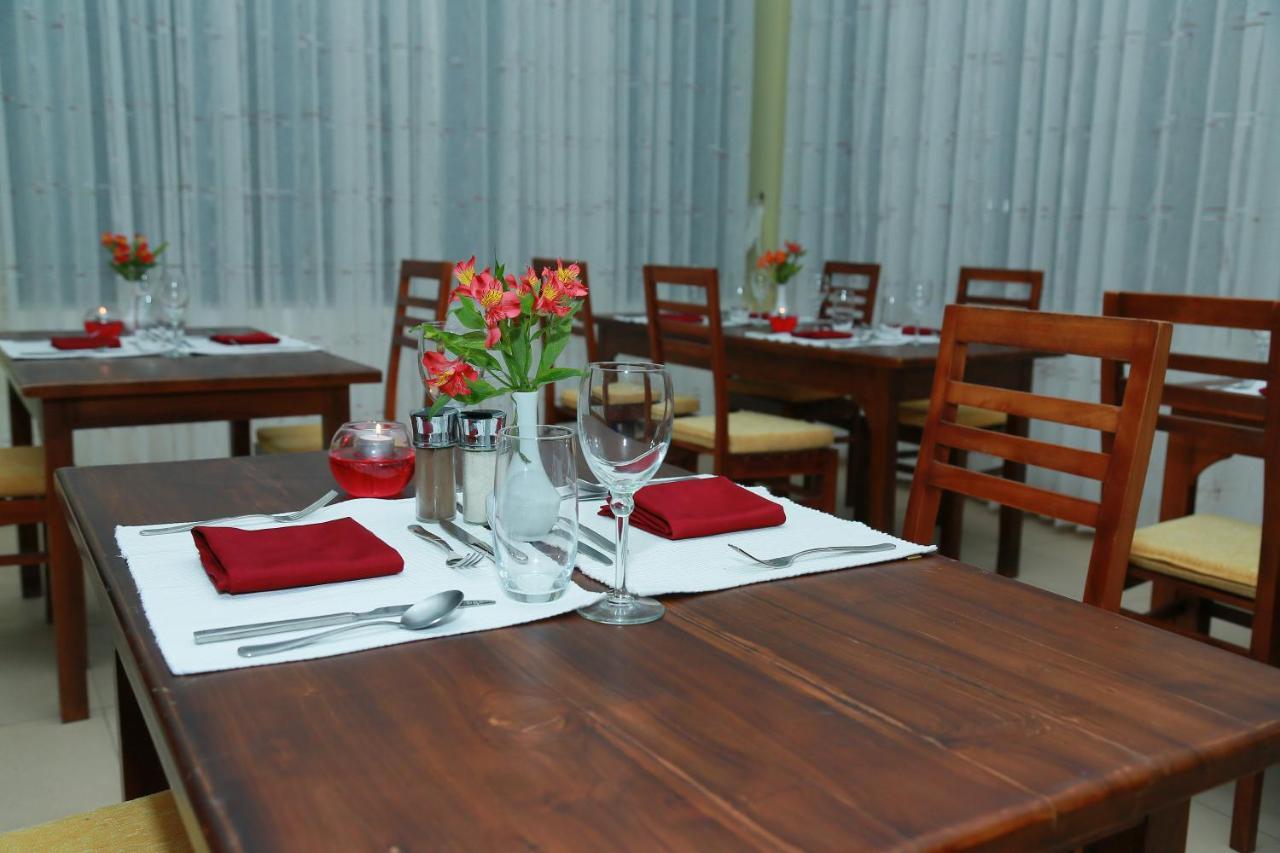 Lourdes Hotel Nuwara Eliya Exterior foto